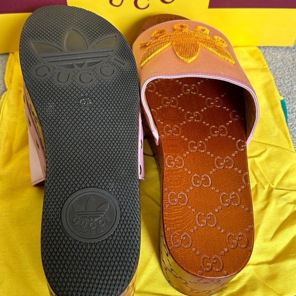 Gucci X Adidas clogs NWT - Picture 9 of 10